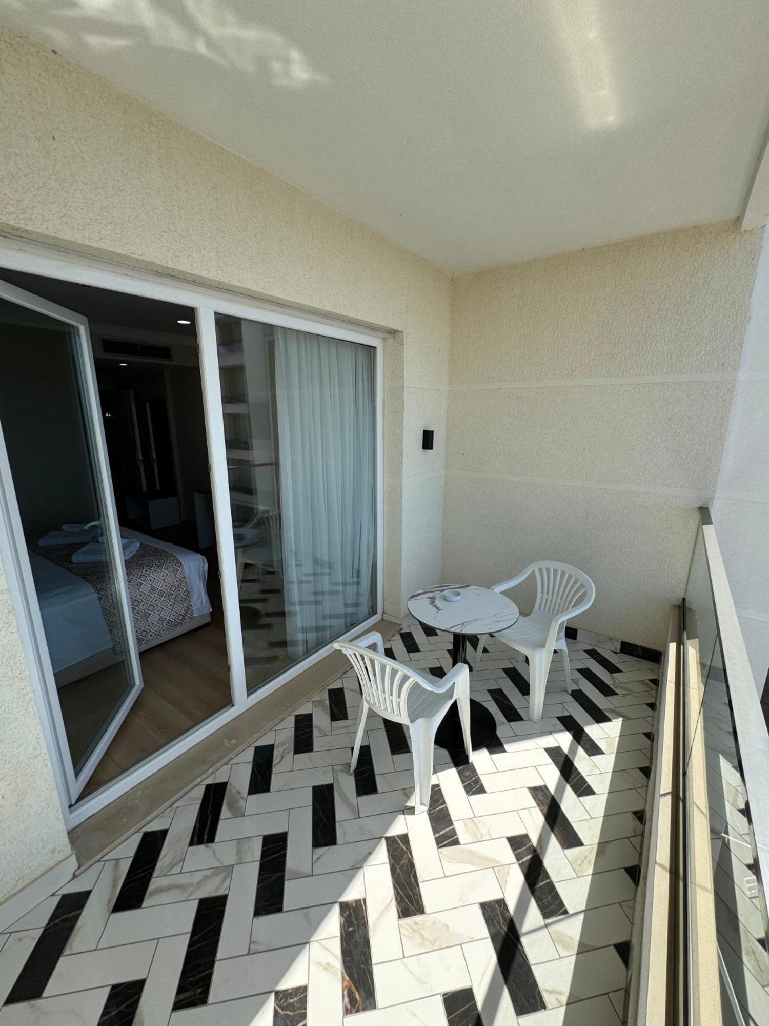 Hotel Britania Vlore Room photo