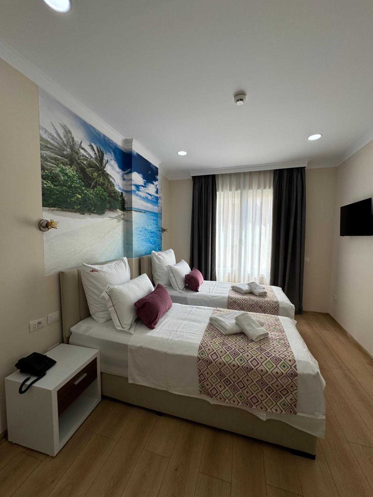Hotel Britania Vlore Room photo