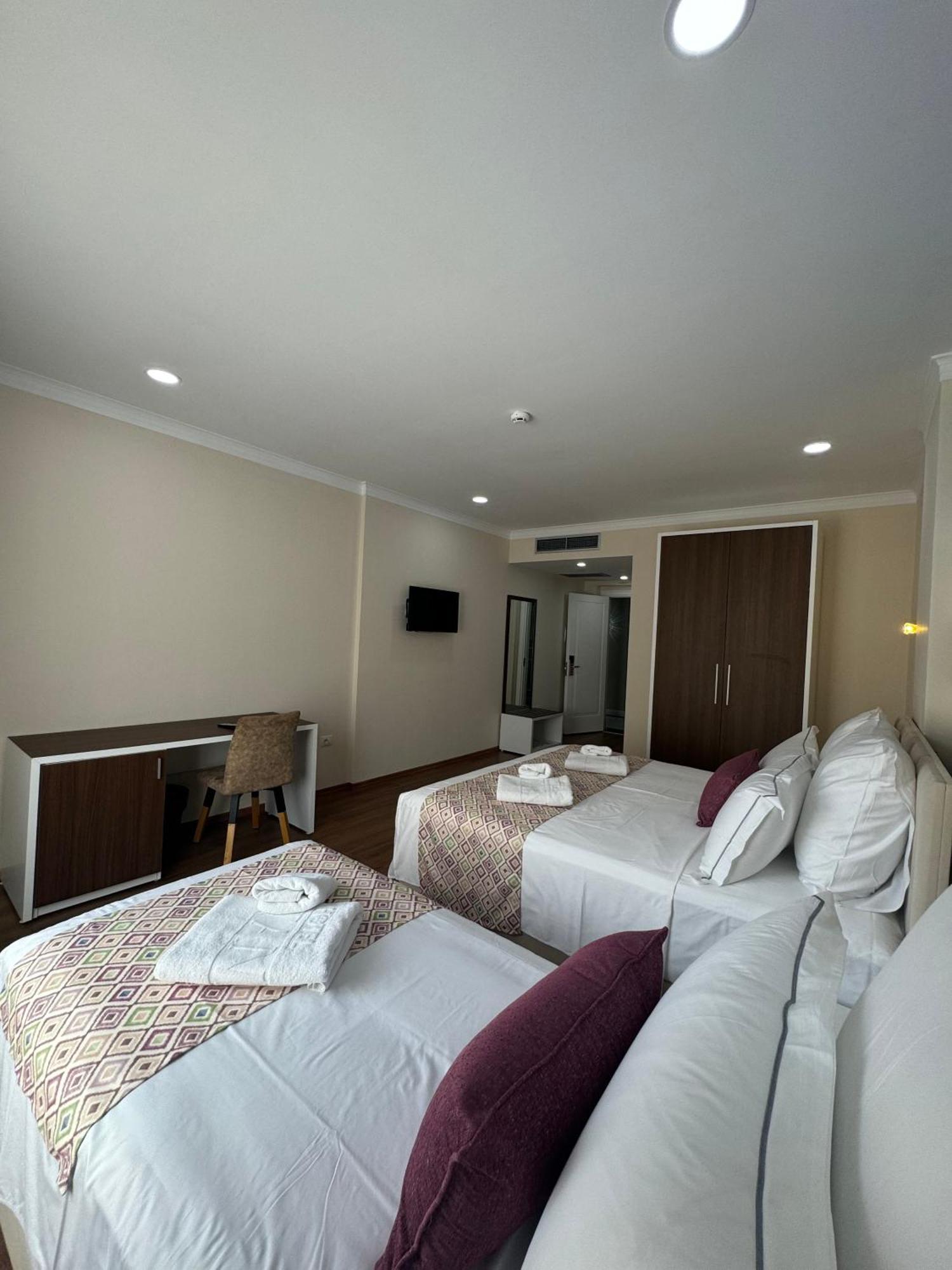 Hotel Britania Vlore Room photo
