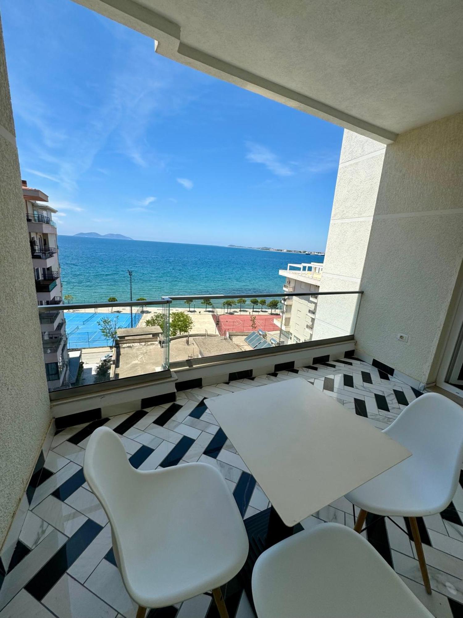 Hotel Britania Vlore Exterior photo