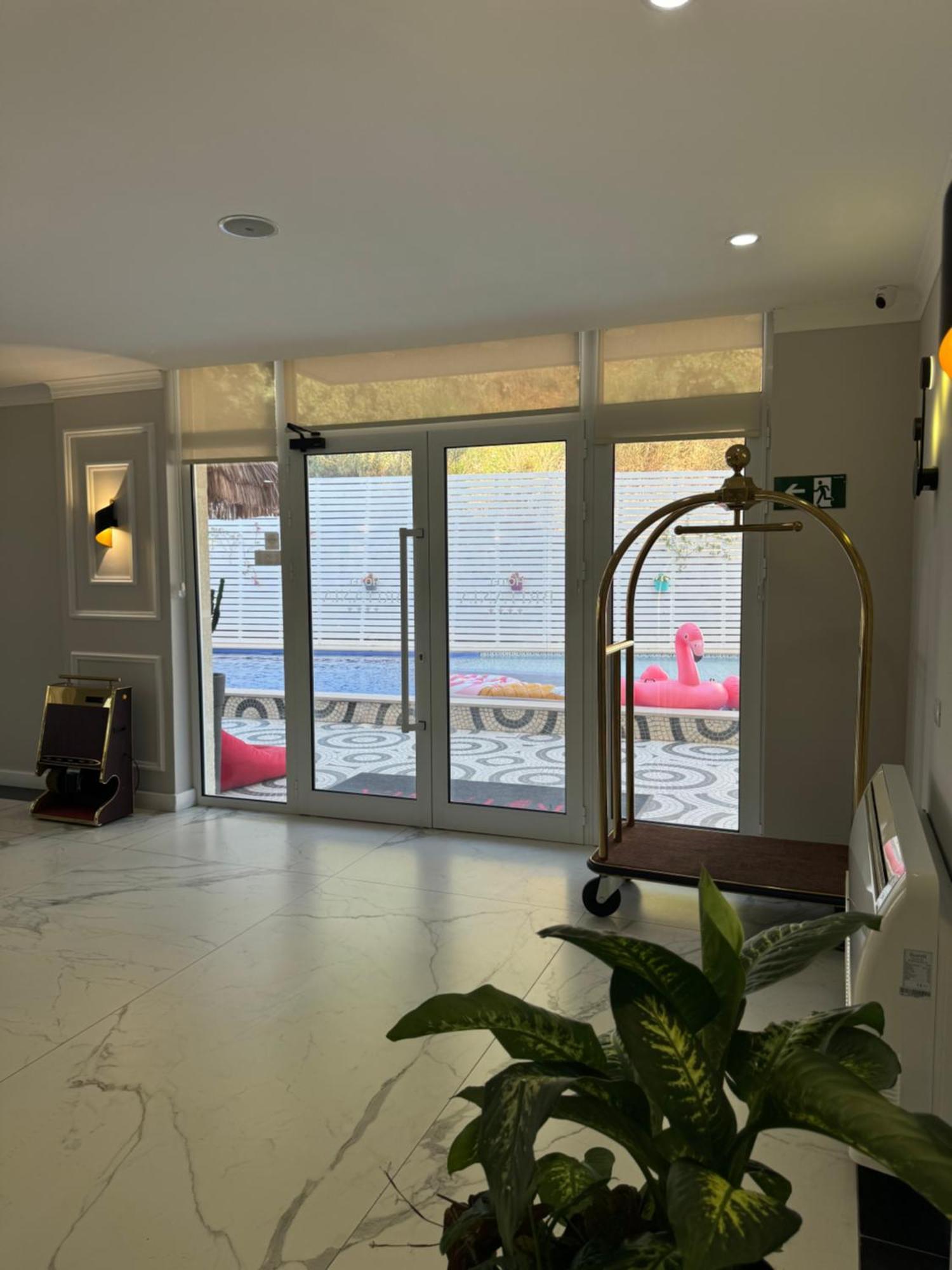 Hotel Britania Vlore Exterior photo